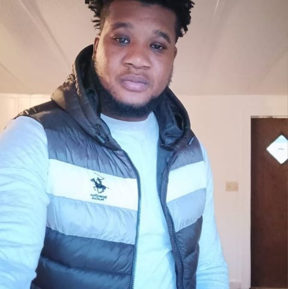 Meet your Posher, Diony